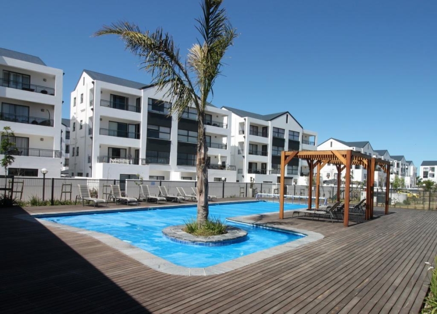 1 Bedroom Property for Sale in Sandown Western Cape